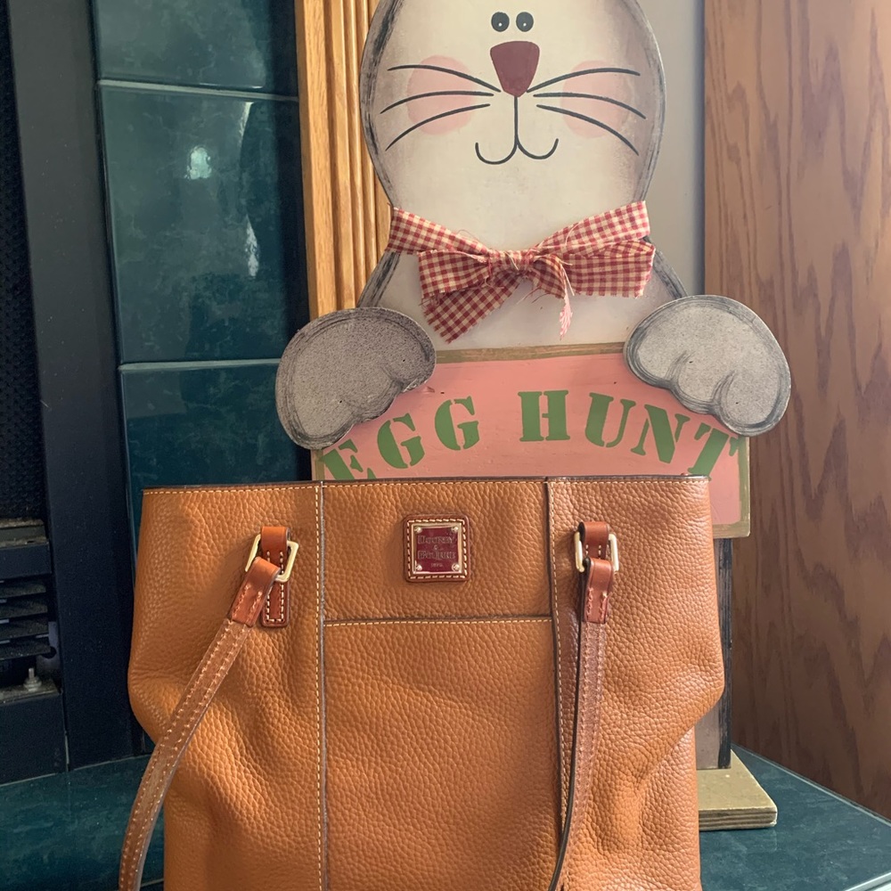 Dooney & Bourke